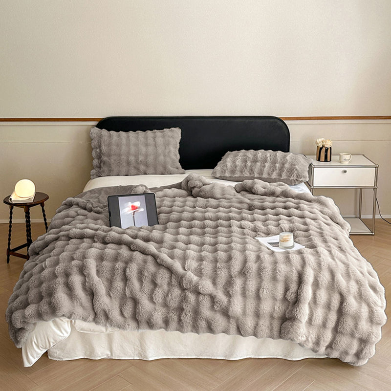 Faux Fur Soft Touch Throw 200x180