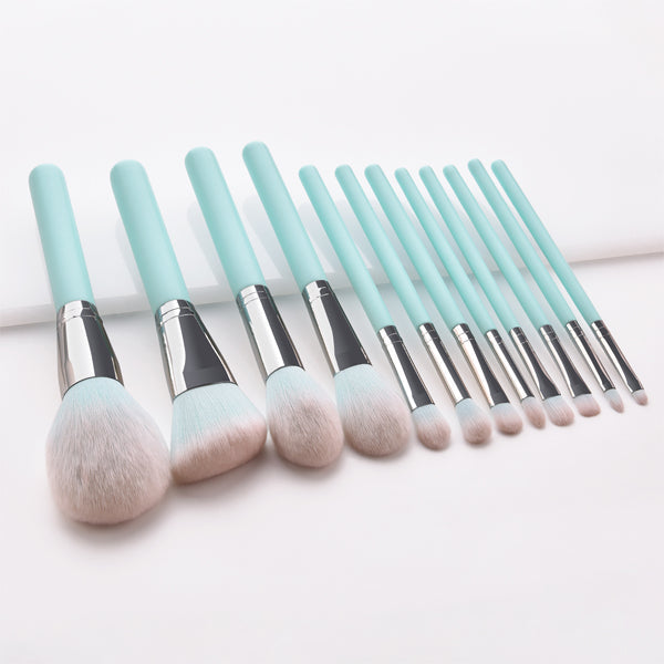 12 Piece Makeup Brush Set With Pouch - Turquoise Makeup Brush Sets Iconix 