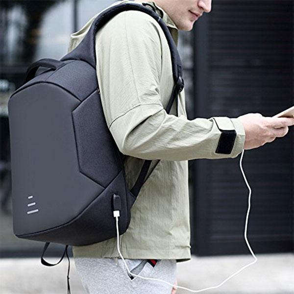 Back bag with usb charger hotsell